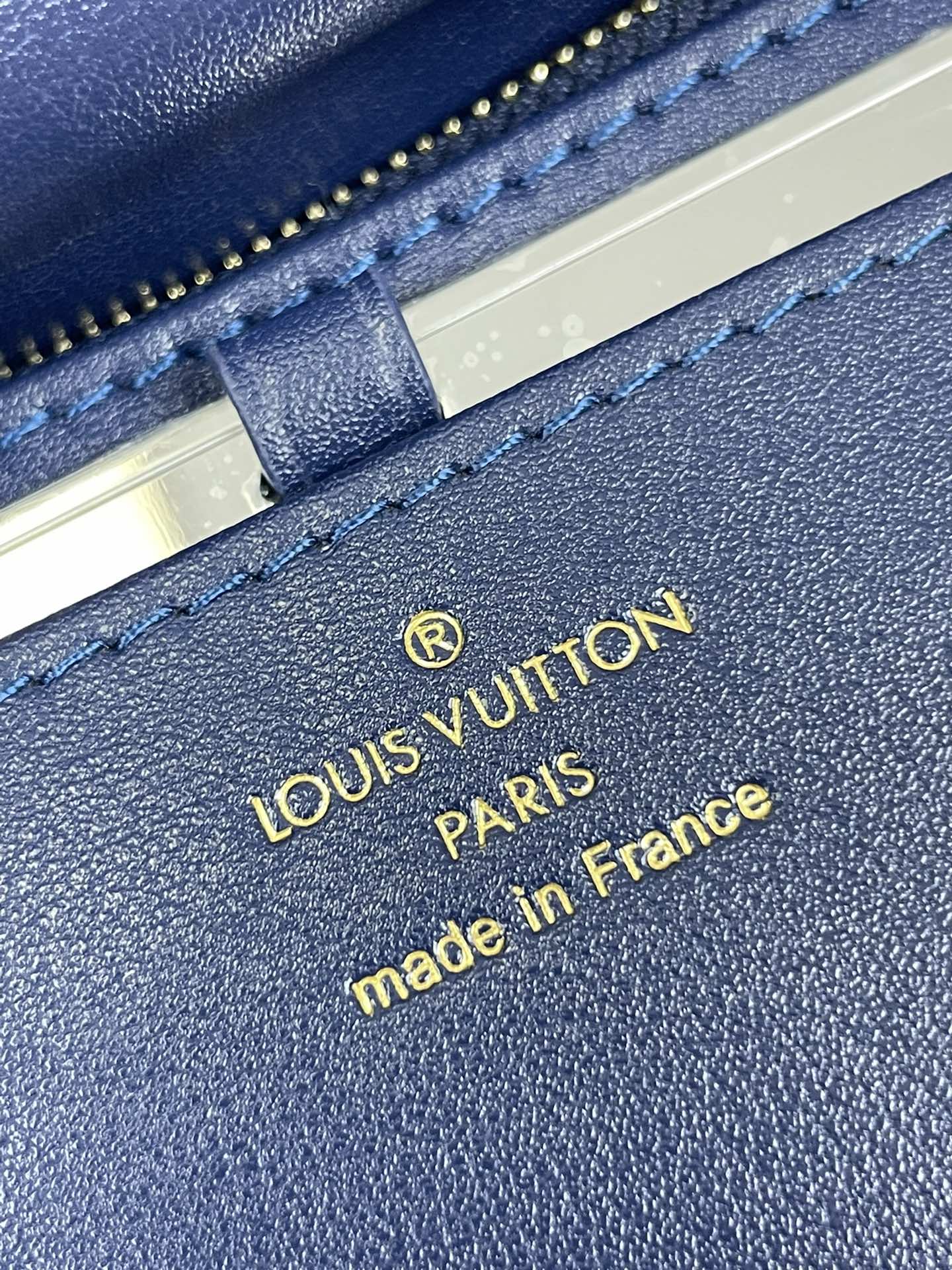 LOUIS VUITTON GO-14 MM 23 BLUE MARINE