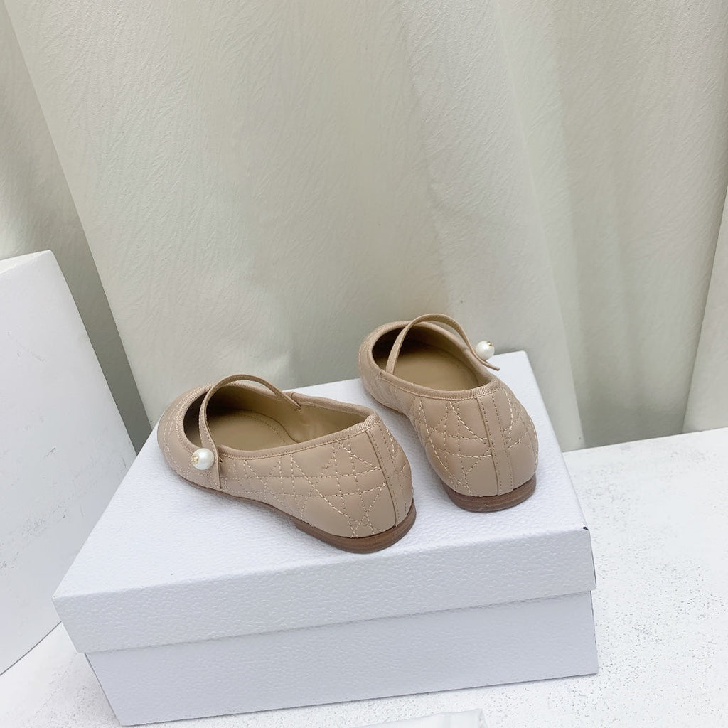 DIOR CD BALLET FLAT BEIGE MOP MIDDLE