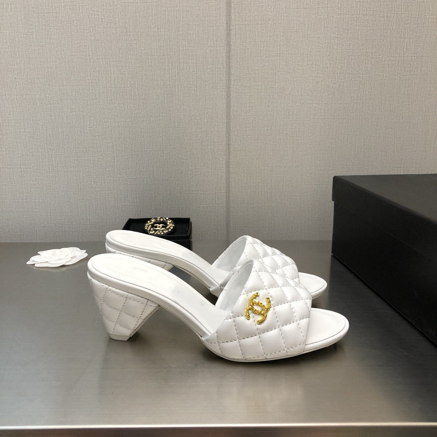 CHANEL rev cone heel mule slide sandal white quilted lambskin 6cm
