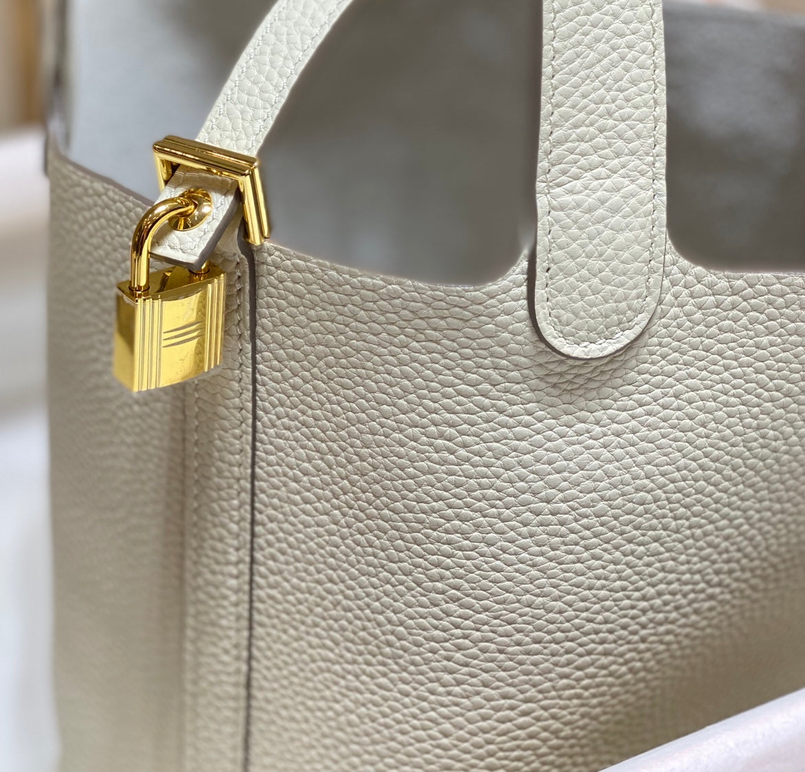 HERMES picotin lock 18 white-pearl togo ghw