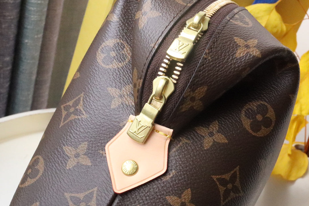 LOUIS VUITTON COSMETIC BAG 27 IN BROWN MONOGRAM COATED CANVAS