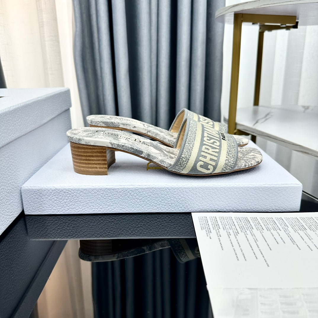 DIOR CD Mule Dway Heeled Slide 45mm Style 57