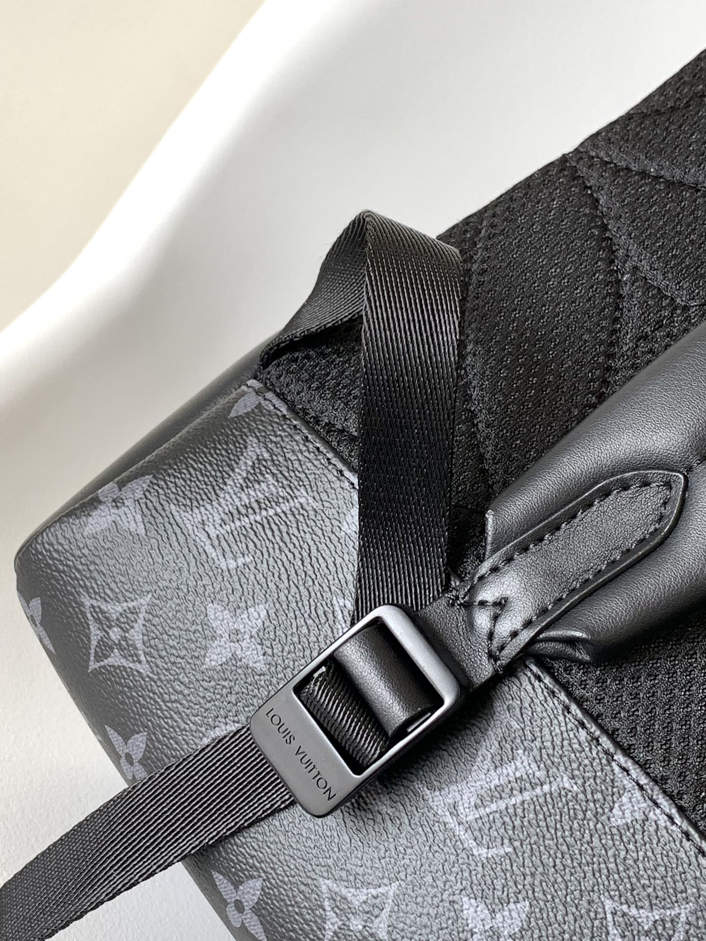 LOUIS VUITTON DISCOVERY BACKPACK 41 IN BLACK MONOGRAM MACASSAR CANVAS AND CALFSKIN