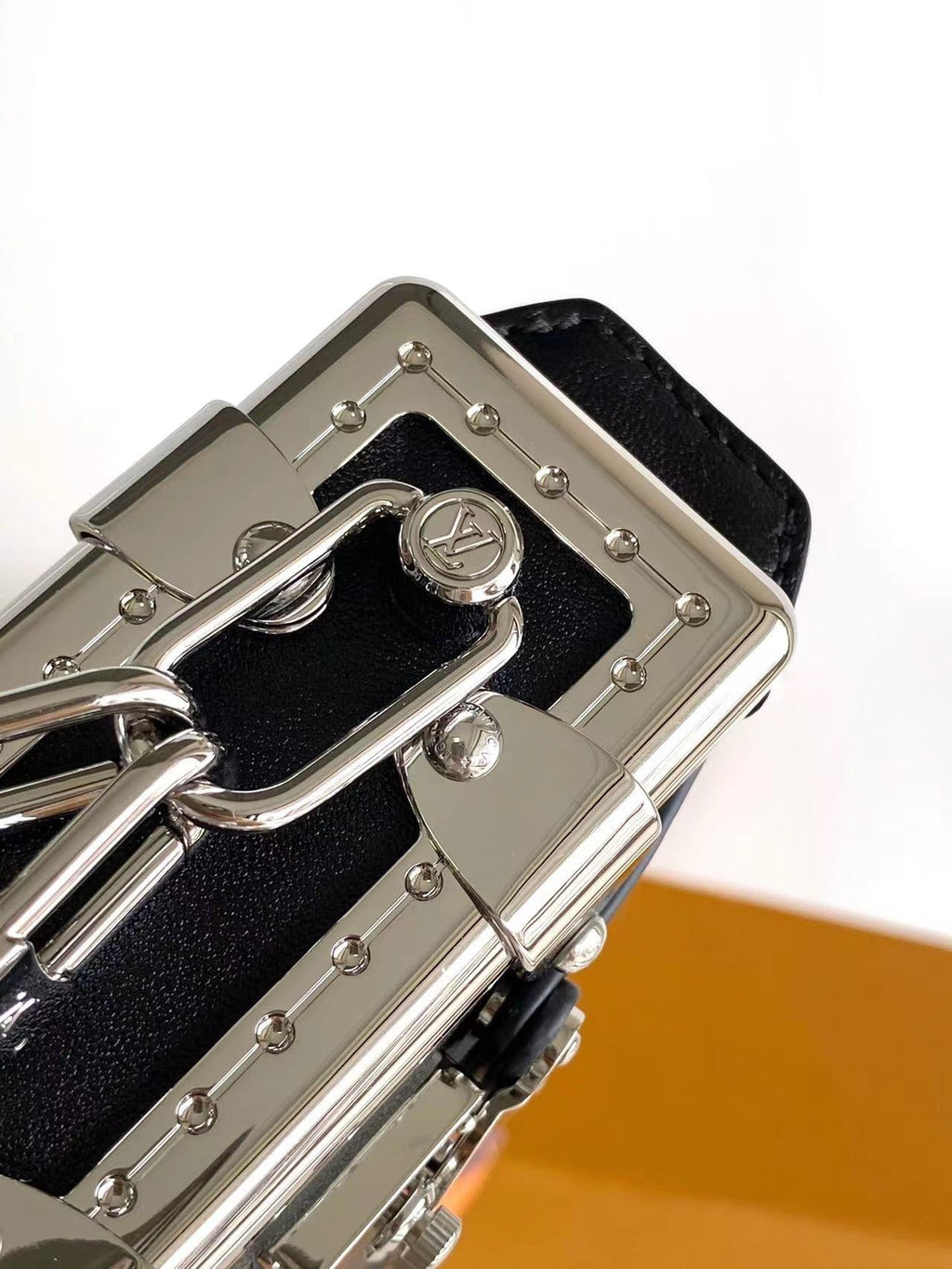 LOUIS VUITTON SLIM TRUNK 23 IN BLACK CALFSKIN SILVER HARDWARE