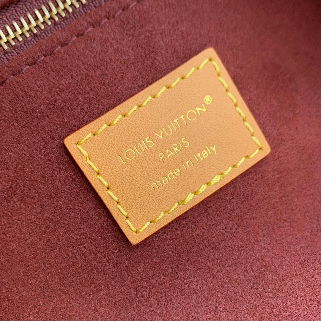 LOUIS VUITTON CARRY ALL 26 IN BROWN MONOGRAM CANVAS AND CALFSKIN GOLD HARDWARE