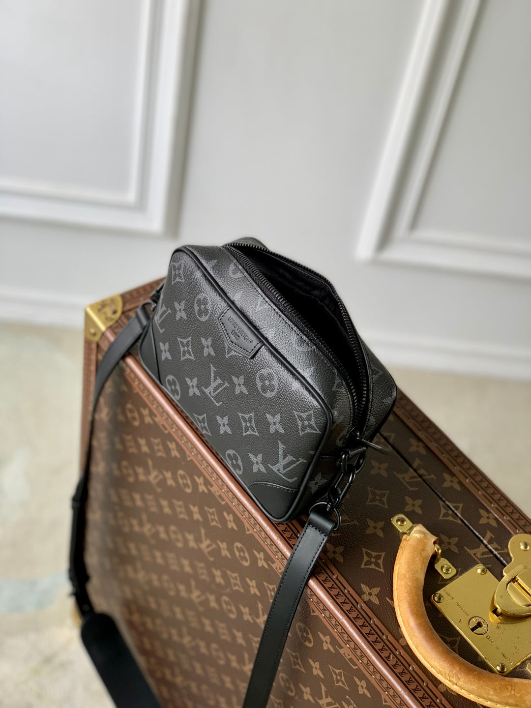 LOUIS VUITTON TROCADERO BAG 20 IN BLACK MONOGRAM ECLIPSE CANVAS