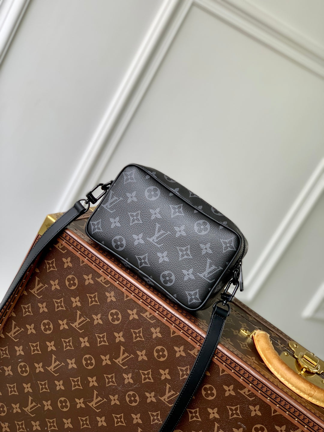 LOUIS VUITTON TROCADERO BAG 20 IN BLACK MONOGRAM ECLIPSE CANVAS