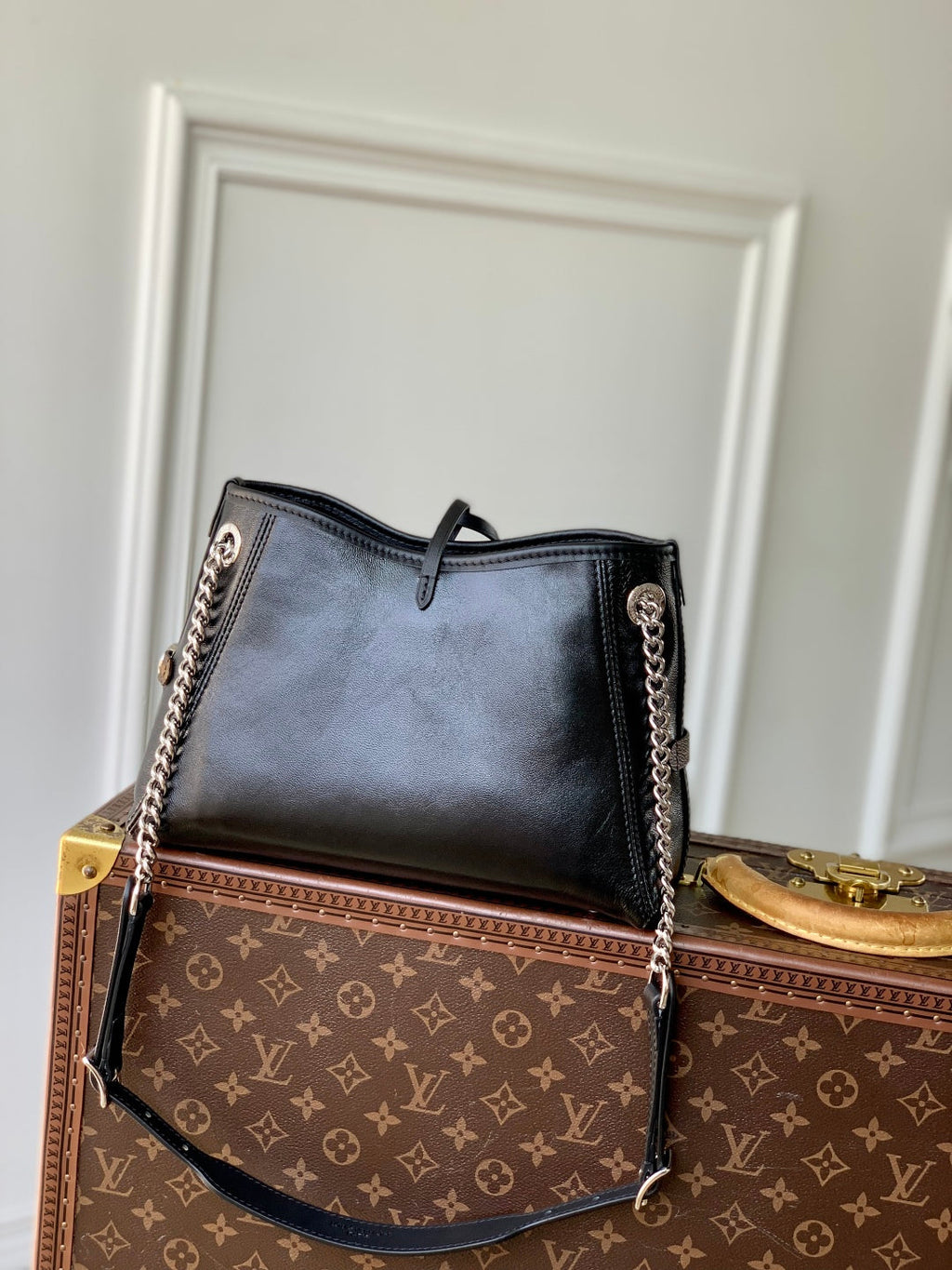 LOUIS VUITTON CARRYALL CARGO VIBE BB 26 IN BLACK LAMBSKIN BORWN MONOGRAM TAG