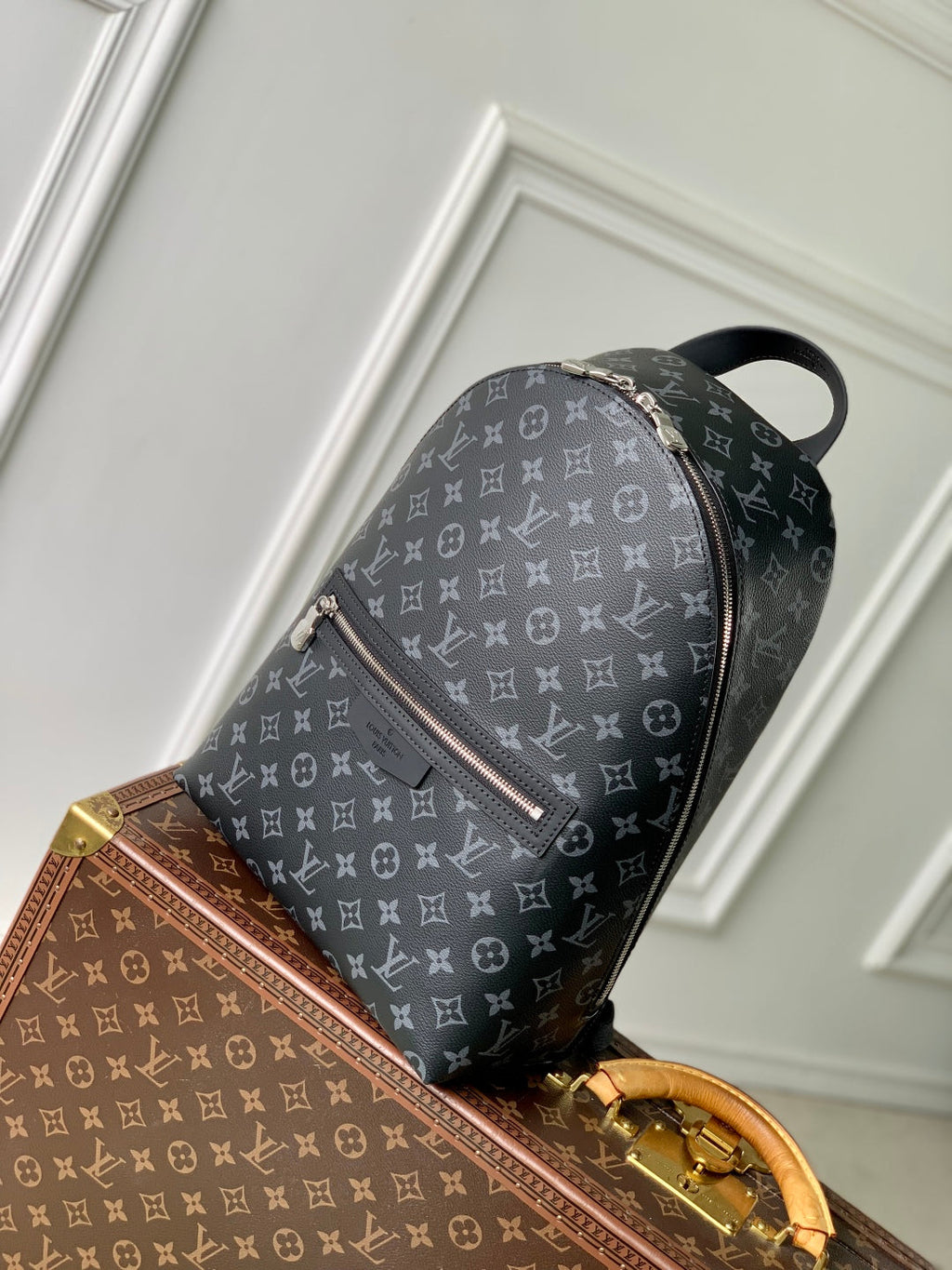 LOUIS VUITTON DISCOVERY SLIM BACKPACK 38 IN BLACK MONOGRAM ECLIPSE COATED CALFSKIN