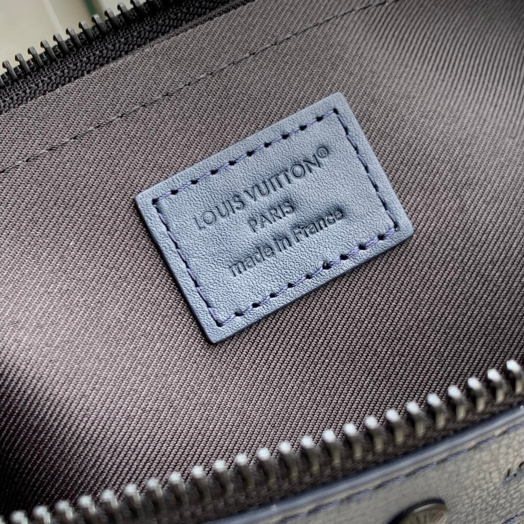 LOUIS VUITTON POCHETTE TOGO 30 IN DARK BLUE MONOGRAM ECLIPSE CALFSKIN EMBOSSED LOGO