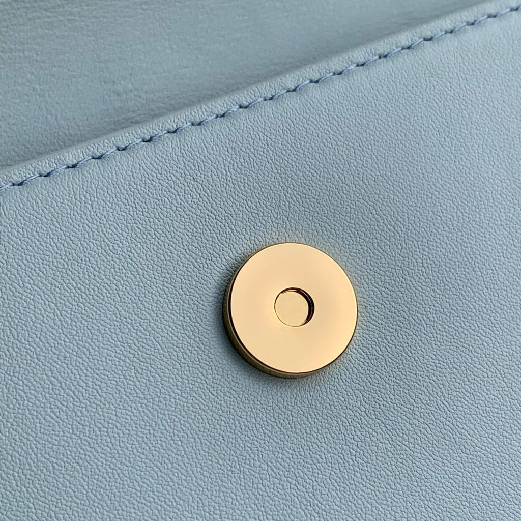 LOUIS VUITTON WALLET ON CHAIN BLOOM 20 IN AZUR BLUE CALFSKIN