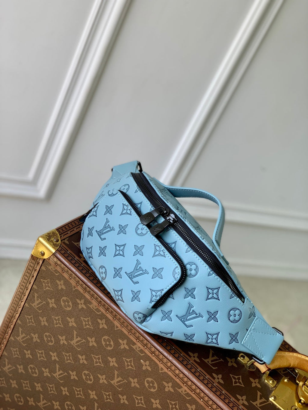 LOUIS VUITTON RUSH BUMBAG 30 IN SKY BLUE MONOGRAM SHADOW CALFSKIN