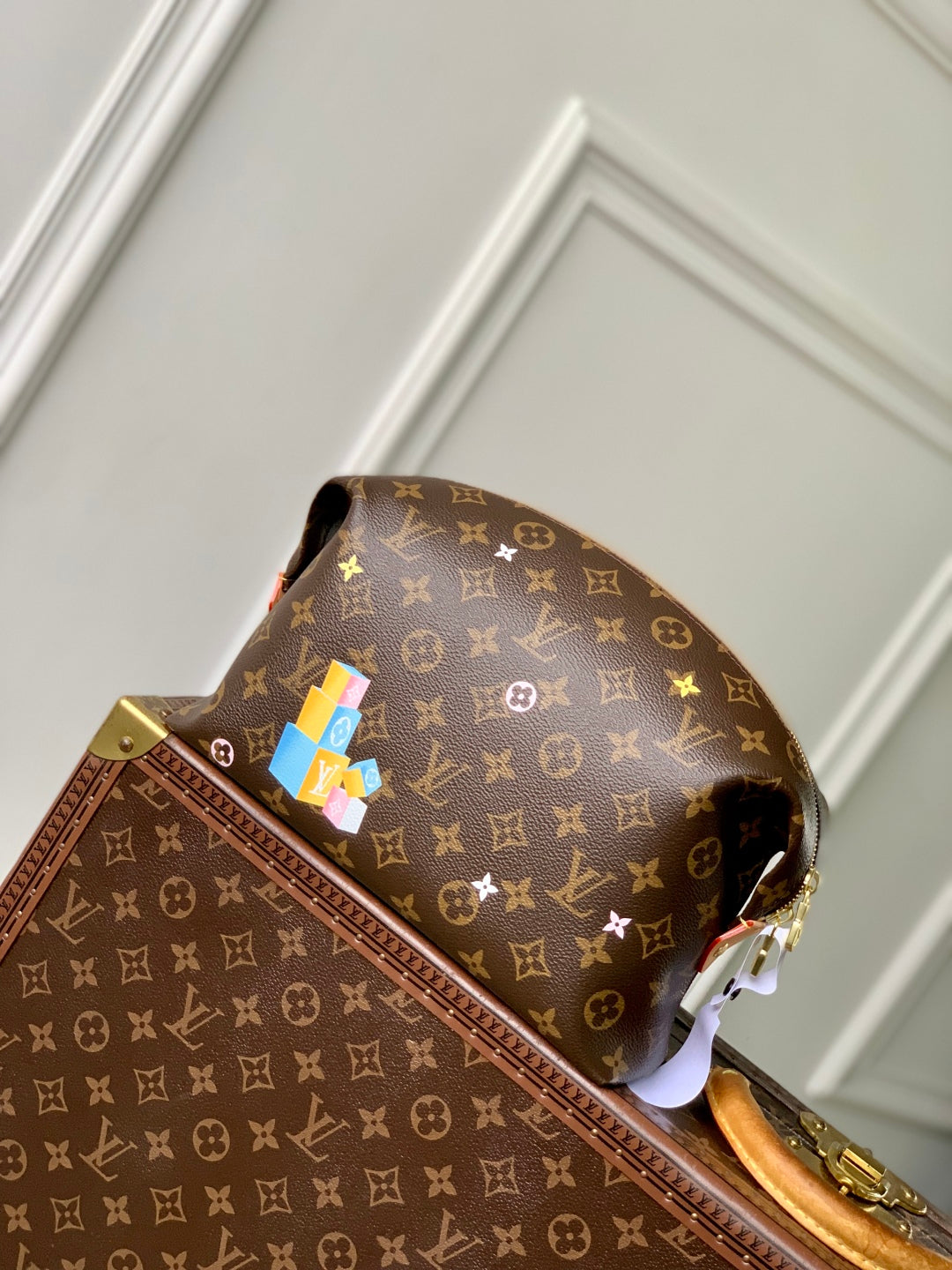 LOUIS VUITTON VIVIENNE 27 IN BROWN MONOGRAM COATED CANVAS GOLD LOCK