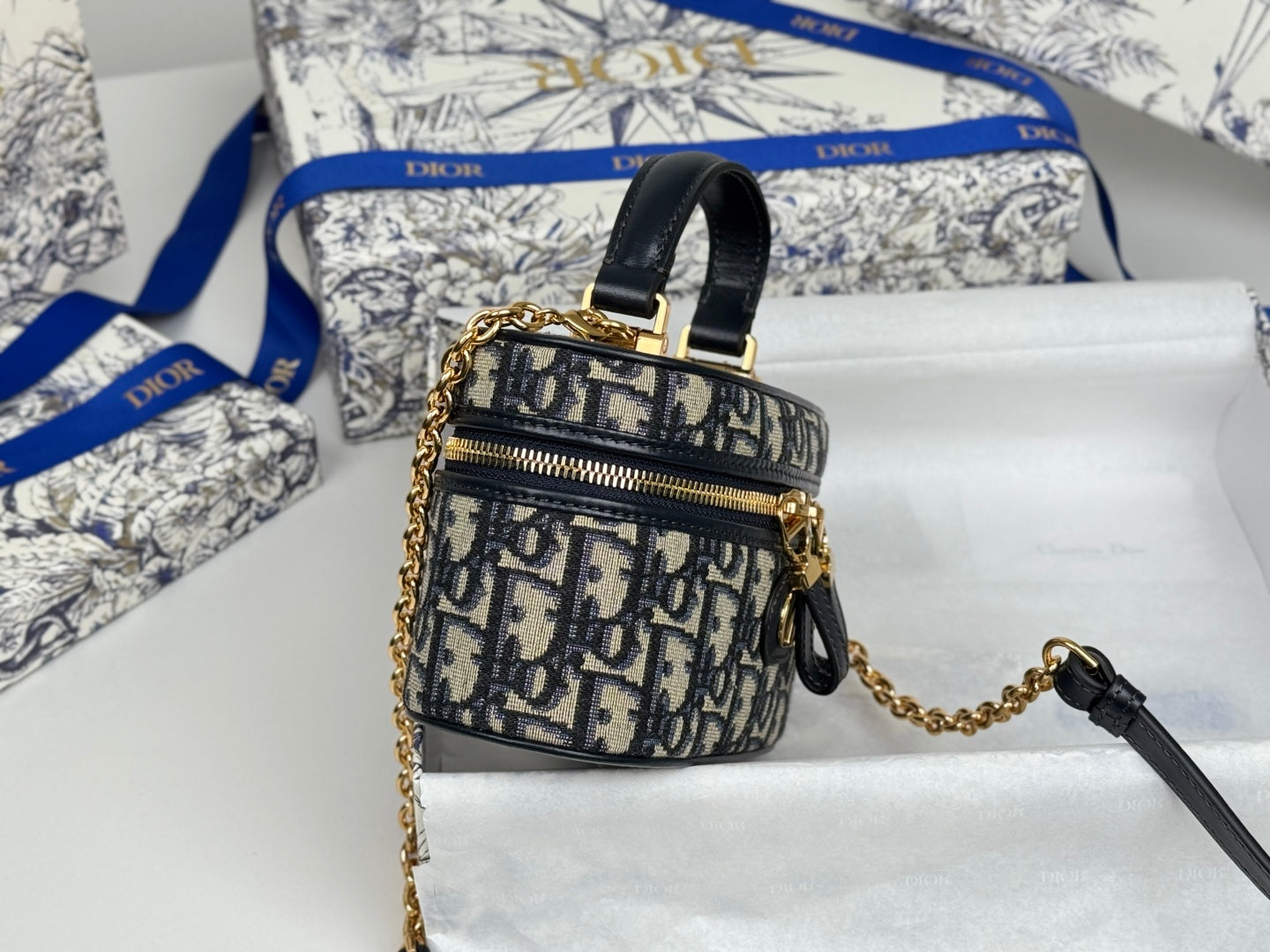 DIOR 25S 30 MONTAIGNE MINI VANITY CASE 16 IN BLUE  OBLIQUE JACQUARD CANVAS