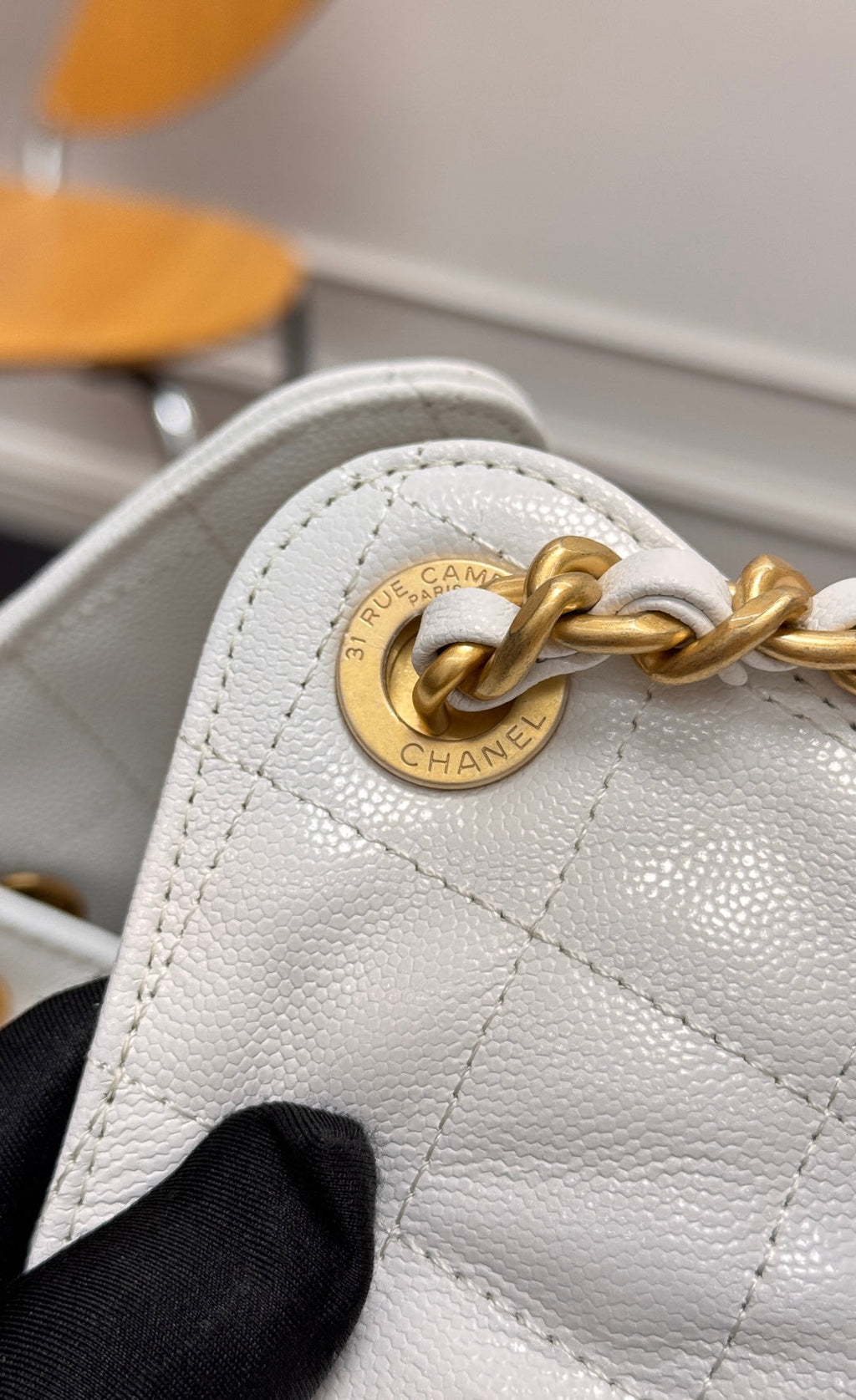 CHANEL 25S HOBO BAG 40 IN WHITE CAVIAR WITH GOLD HARDWARE