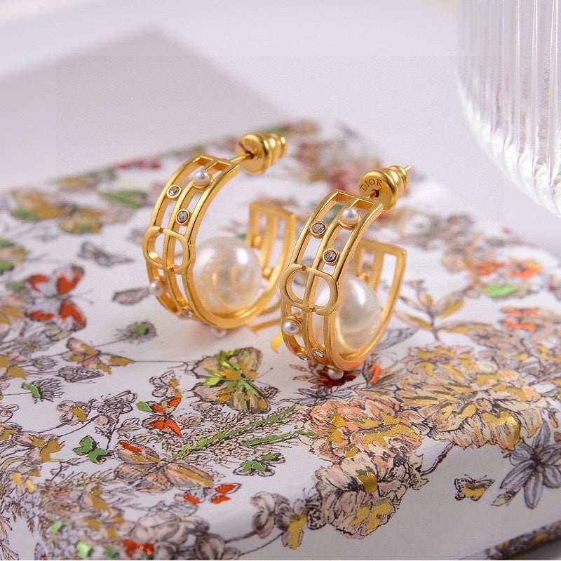18K Dior D-Backstage Pearl Earrings