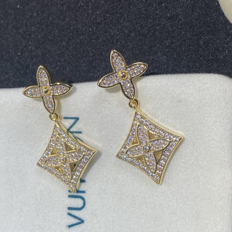 18K Louis Vuitton Blossom Earrings