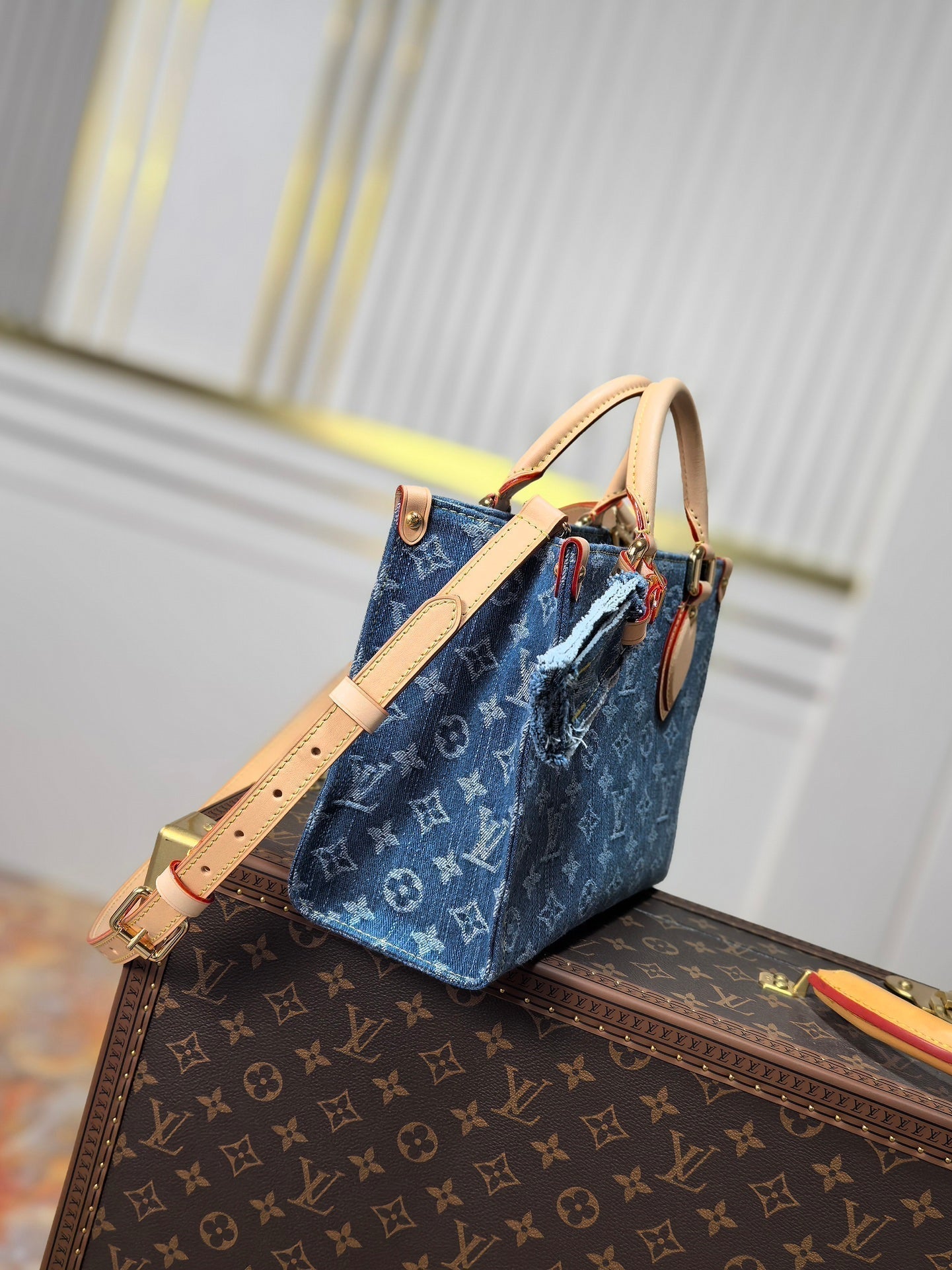 LOUIS VUITTON LV 25S ONTHEGO 28 IN BLUE MONOGRAM DENIM COTTON CALFSKIN LEATHER STRAP