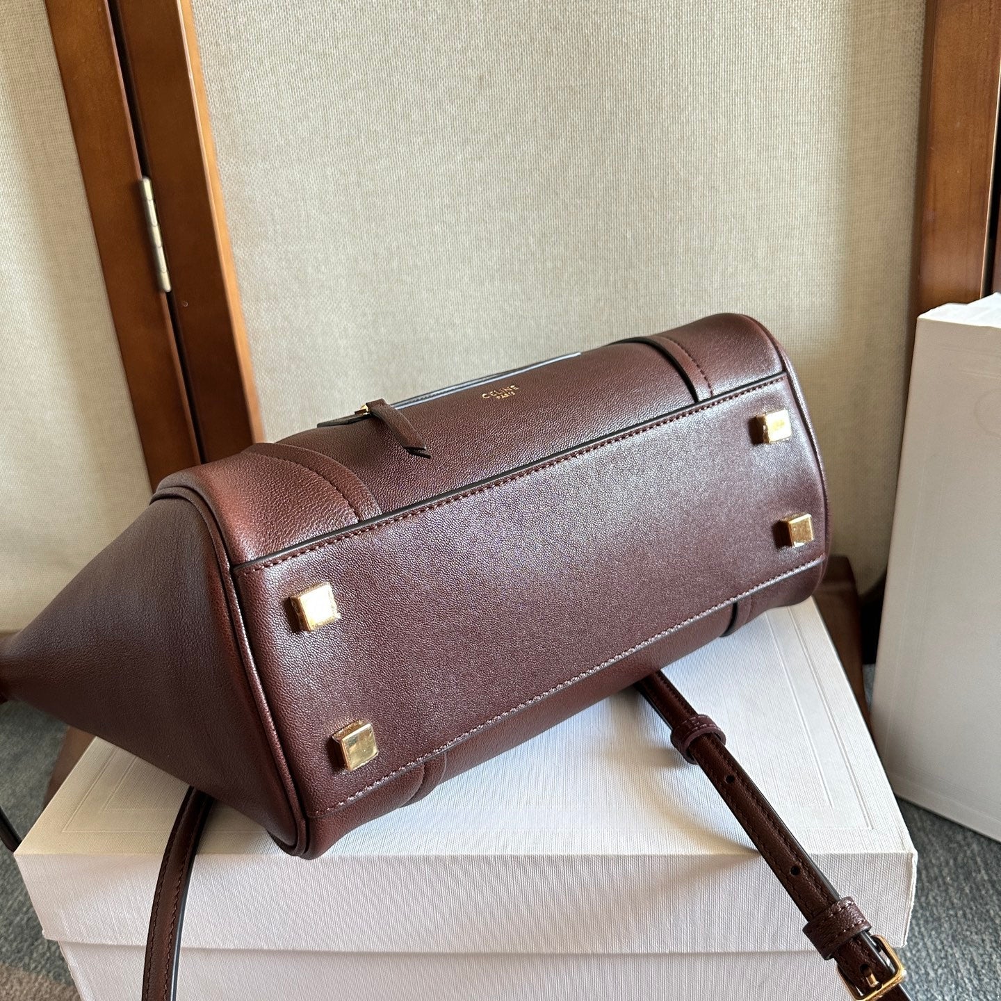 CELINE 25S NEW LUGGAGE 36MM IN DARK BROWN CALFSKIN GOLD HARDWARE