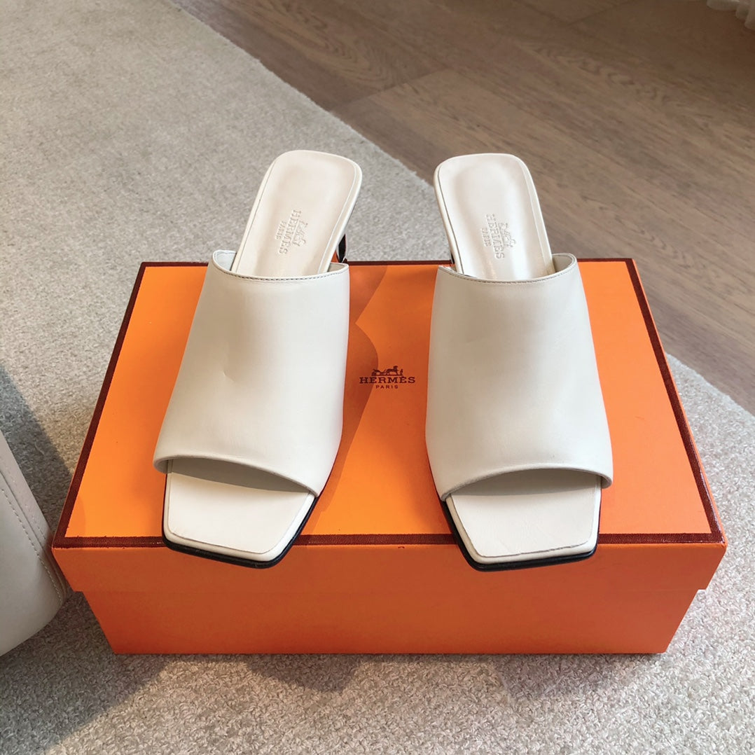 HERMES ICONIQUE 60 SANDAL WHITE CALFSKIN