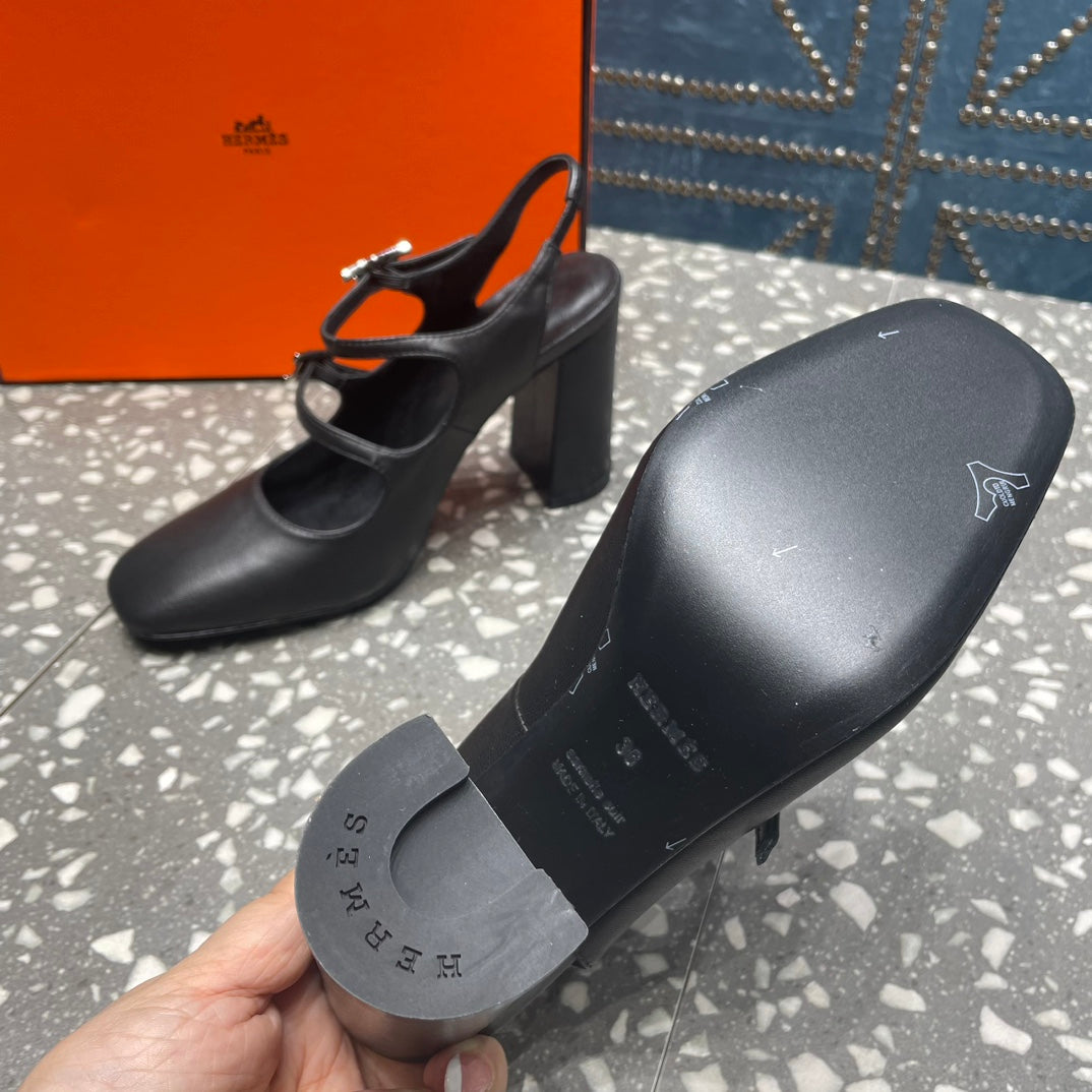 HERMES JACKIE 80 MM PUMP IN BLACK CALFSKIN