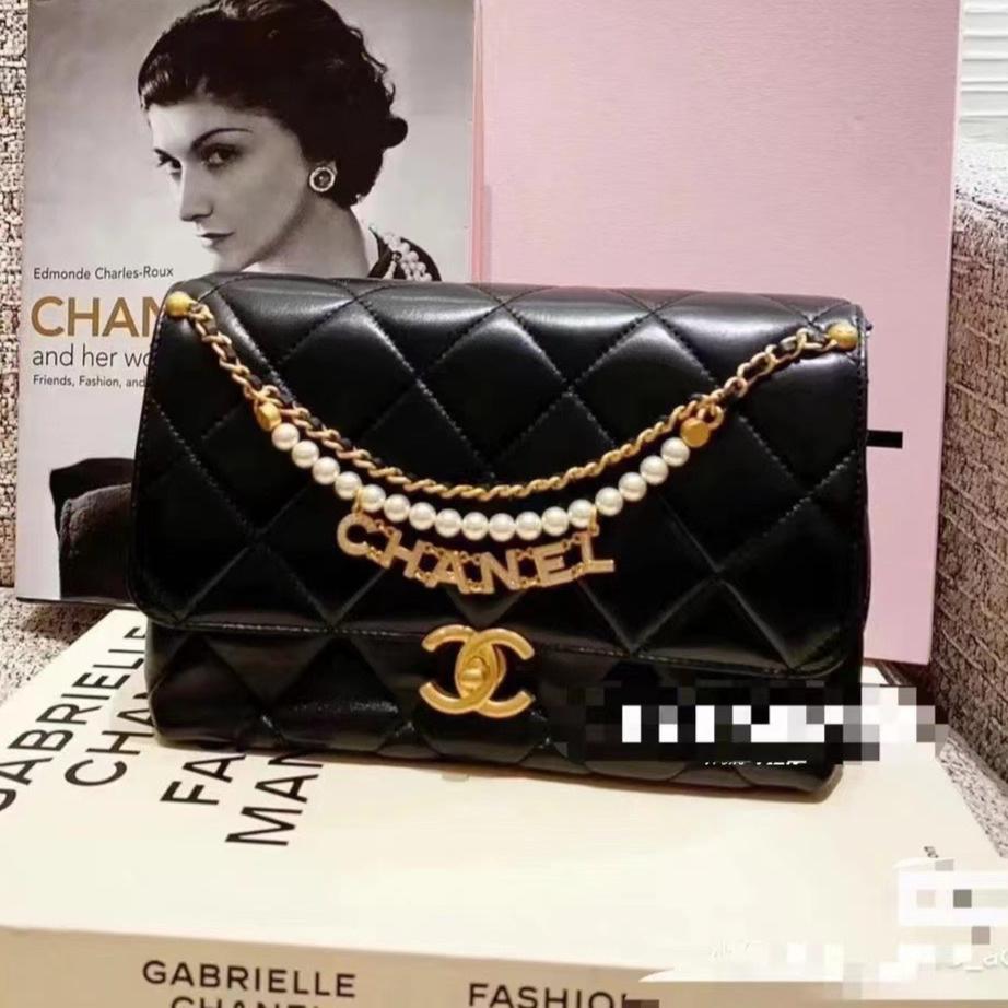 CHANEL MINI 22 FLAP BAG IN BLACK CALFSKIN GOLD HARDWARE WITH PEARL CHAIN