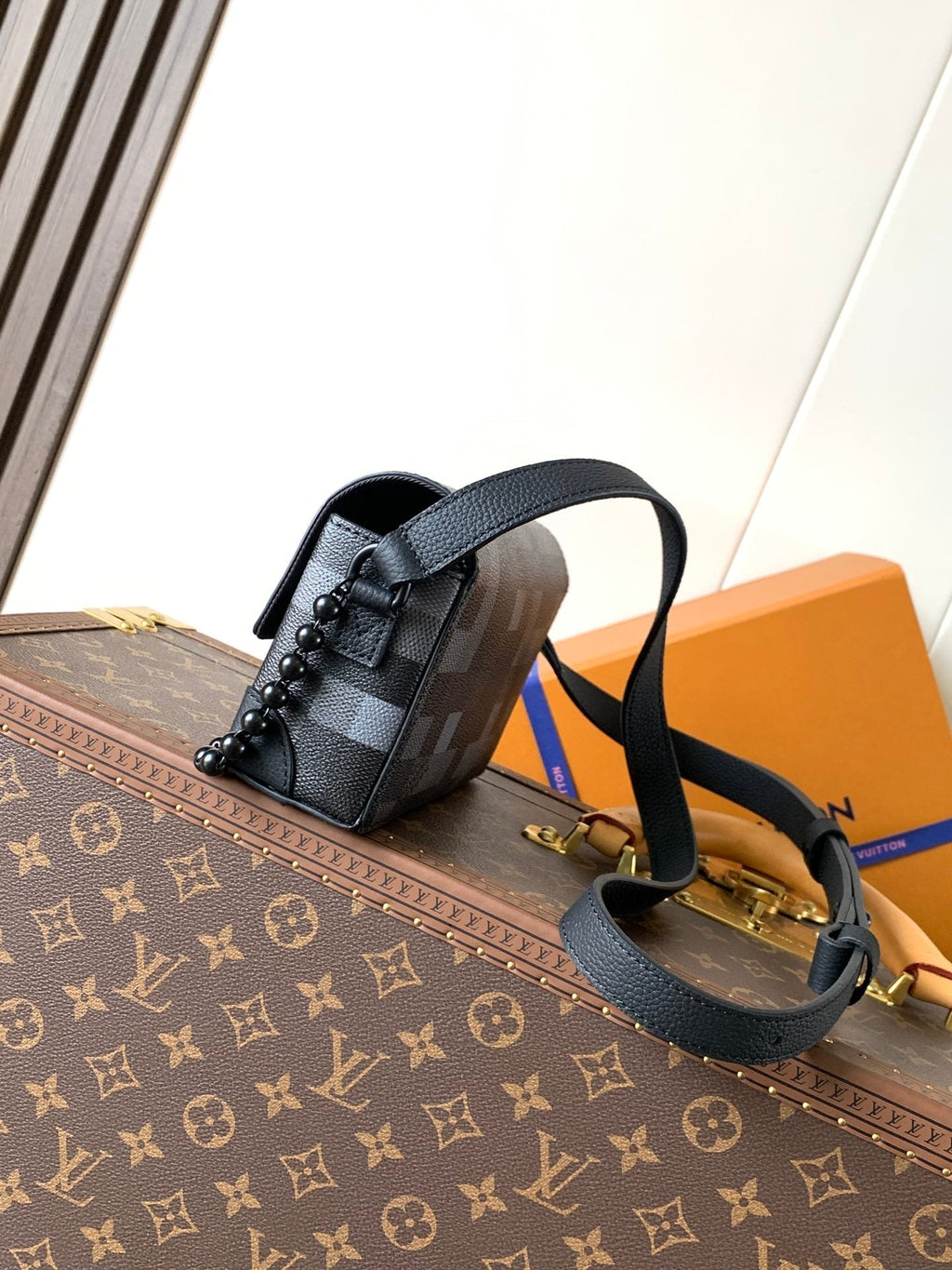 LOUIS VUITTON LV 25S STEAMER BAG 18 IN DAMOFLAGE BLACK CANVAS