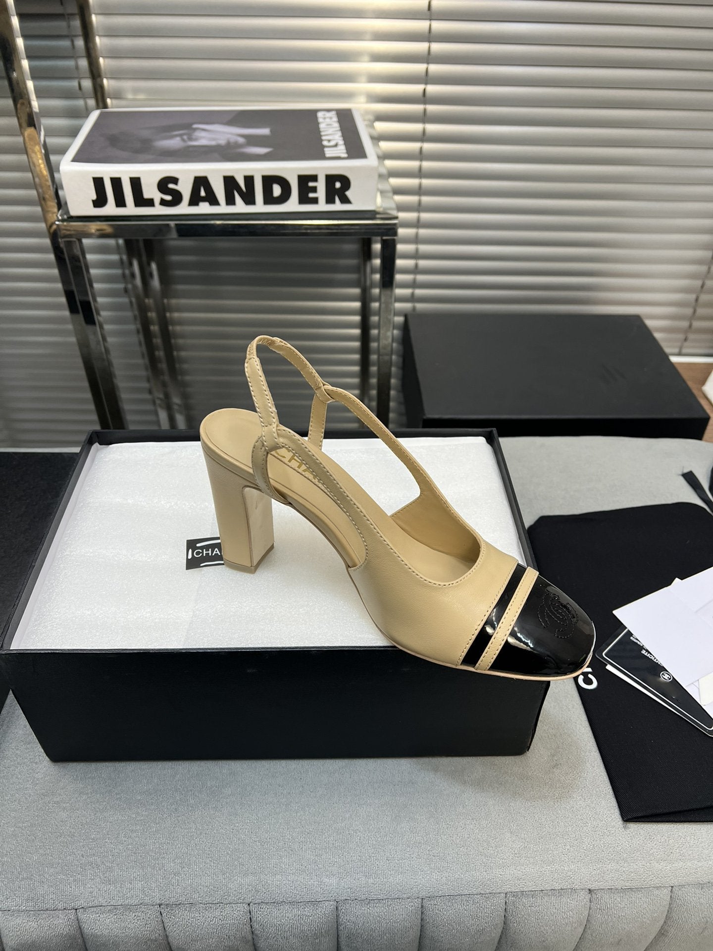 CHANEL slingback light beige suede silver metalic lambskin square toe 9.5