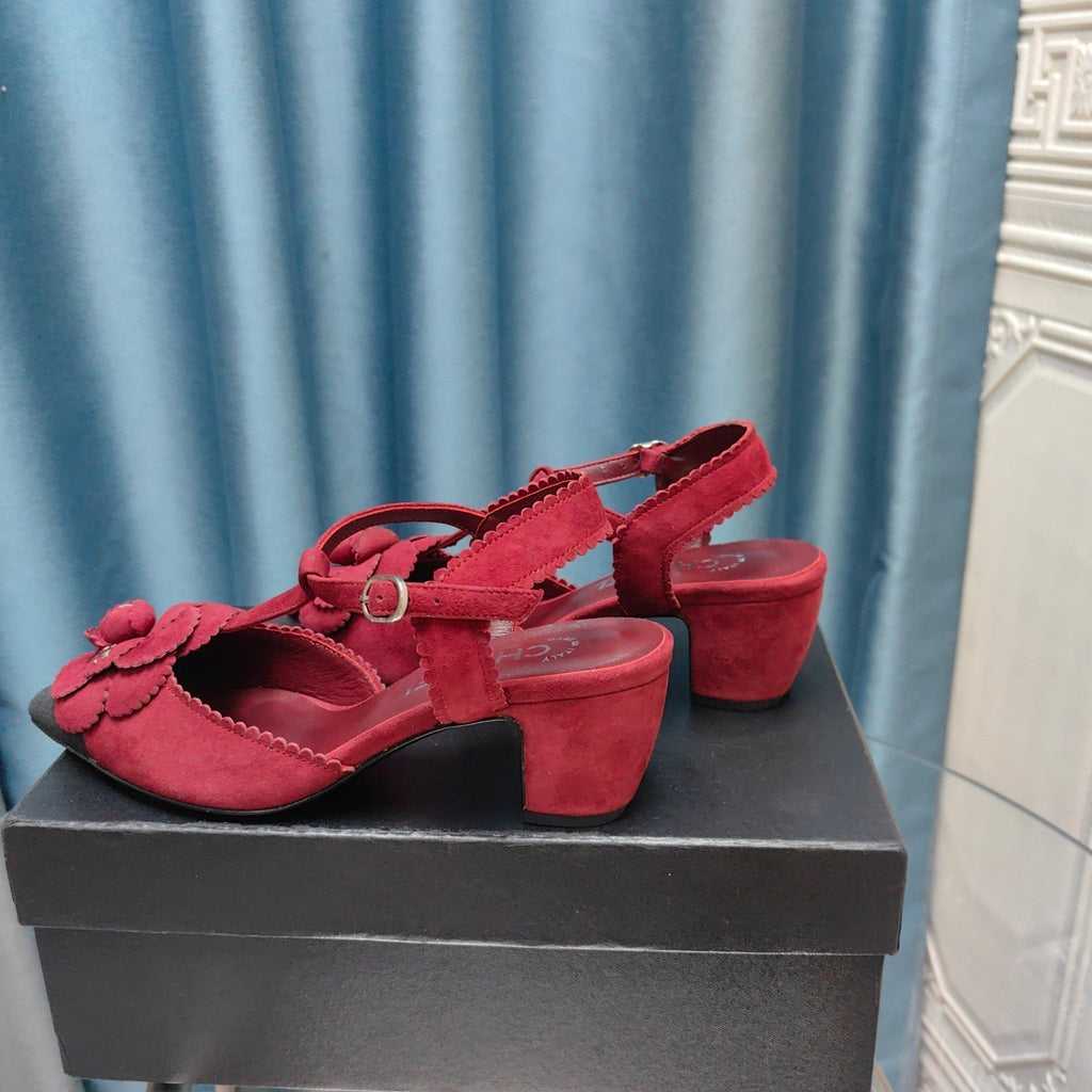 CHANEL CAMELLIA SANDAL IN CHERRY RED SUEDE AND BLACK CALFSKIN WITH FLOWER