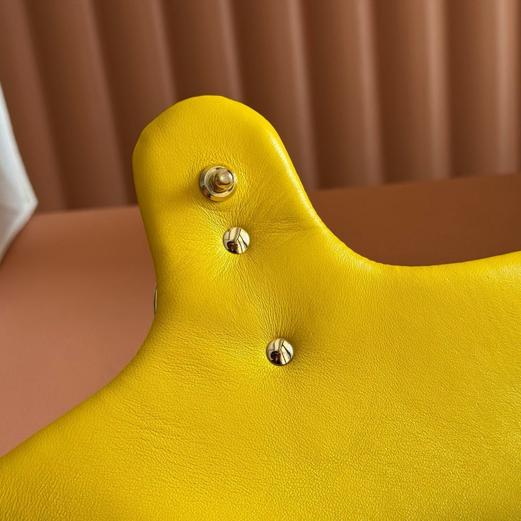 GUCCI 26S  MARMONT BAG 26 IN YELLOW LAMBSKIN