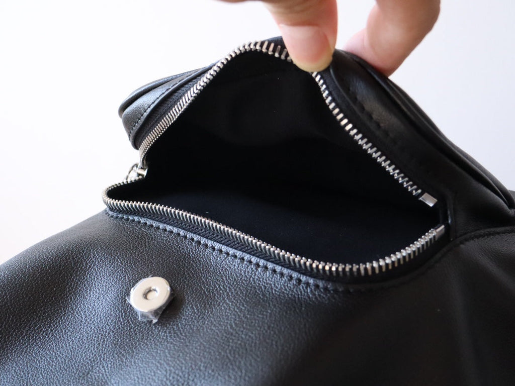 LOUIS VUITTON LV 25S MONTSOURIS VIBE 35 IN BLACK LAMBSKIN SILVER HARDWARE