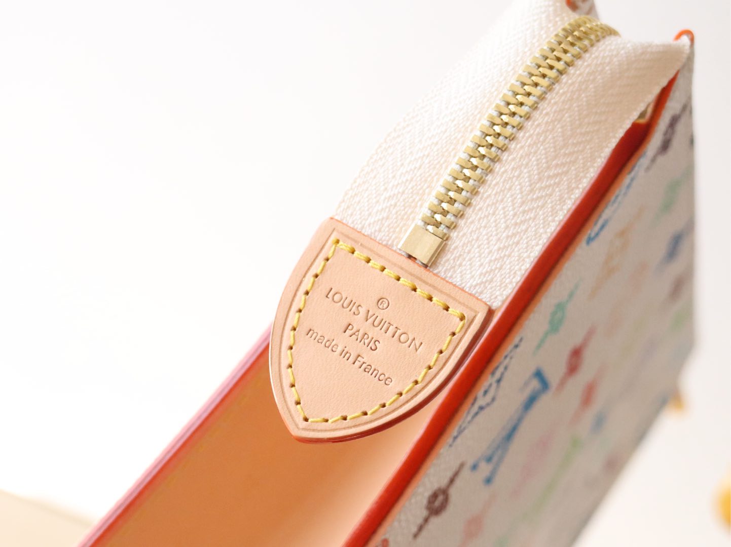 LOUIS VUITTON TOILETRY POUCH 25 IN WHITE MIX COLORFUL CALFSKIN