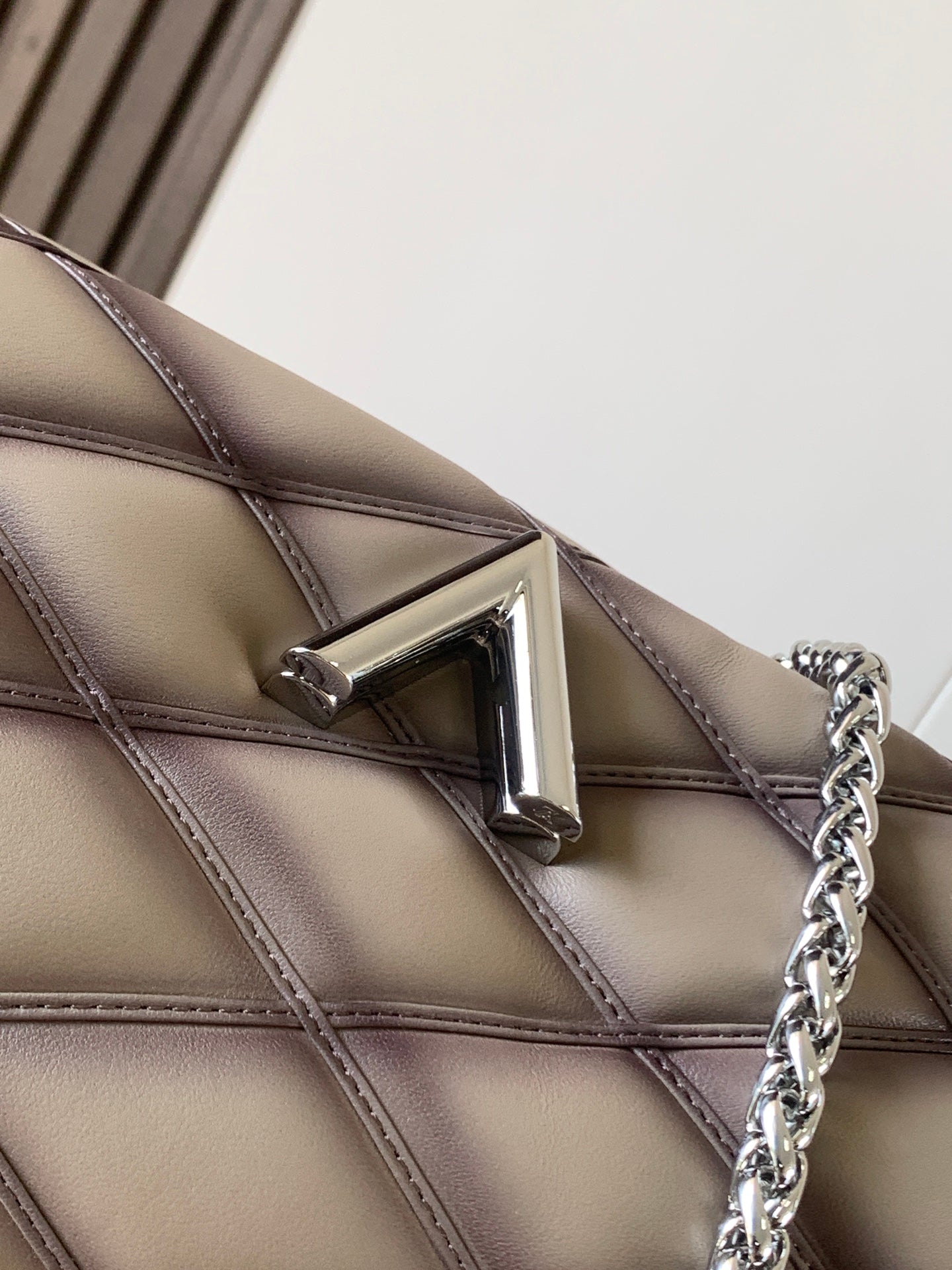 LOUIS VUITTON LV 25S GO-14 MM 23 IN BROWN QUILTED LAMBSKIN SILVER HARDWARE