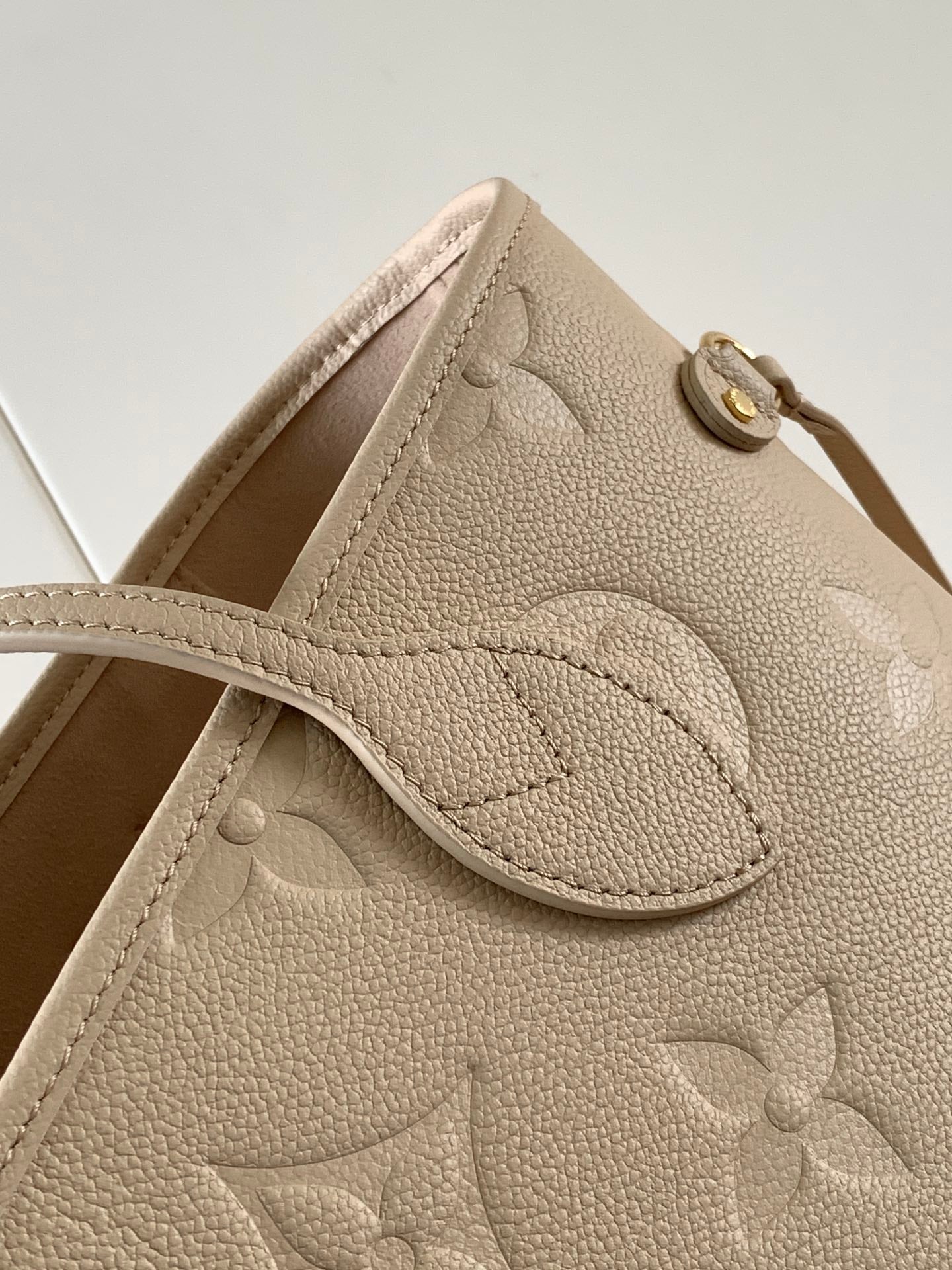 LOUIS VUITTON NEVERFULL 32 LIGHT BEIGE MONOGRAM EMPREINTE LEATHER