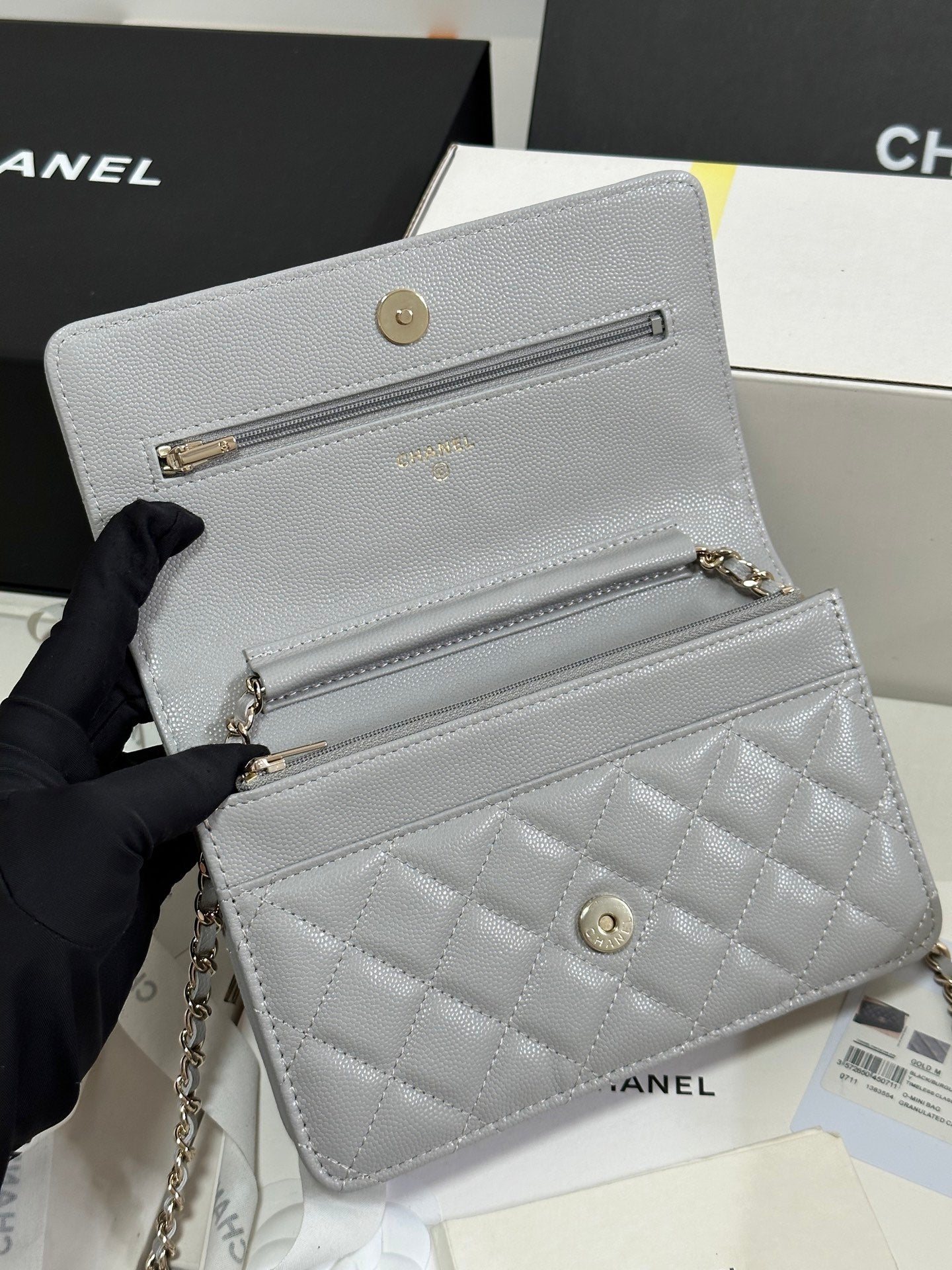 CHANEL STRASS WOC ENTRUPY BAG 19 IN SPANISH GREY CALFSKIN GOLD HARDWARE