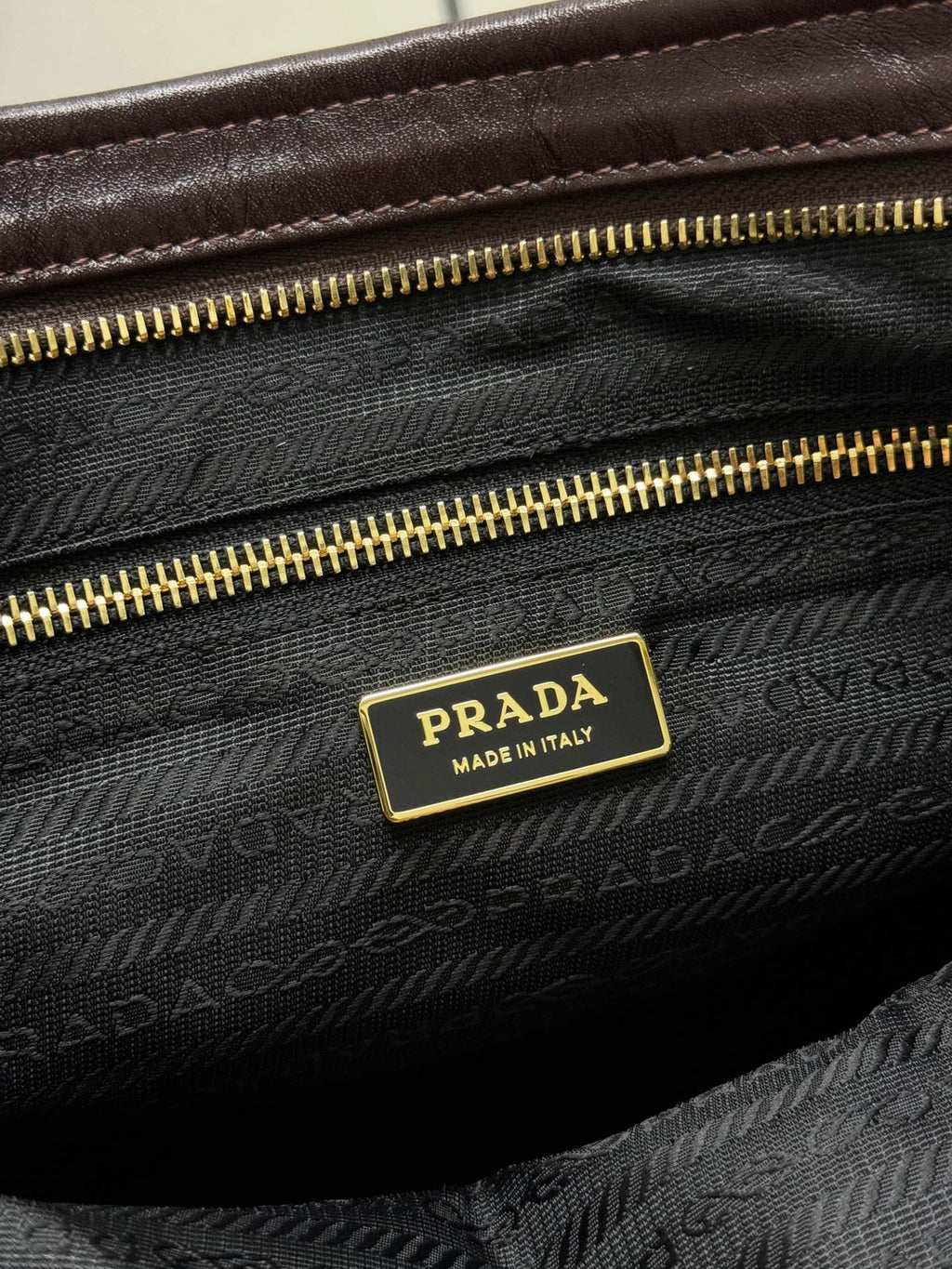 PRADA 25S BONNIE LARGE HANDBAG 38 IN RK BROWN GLOSSY CALFSKIN GOLD HARDWARE