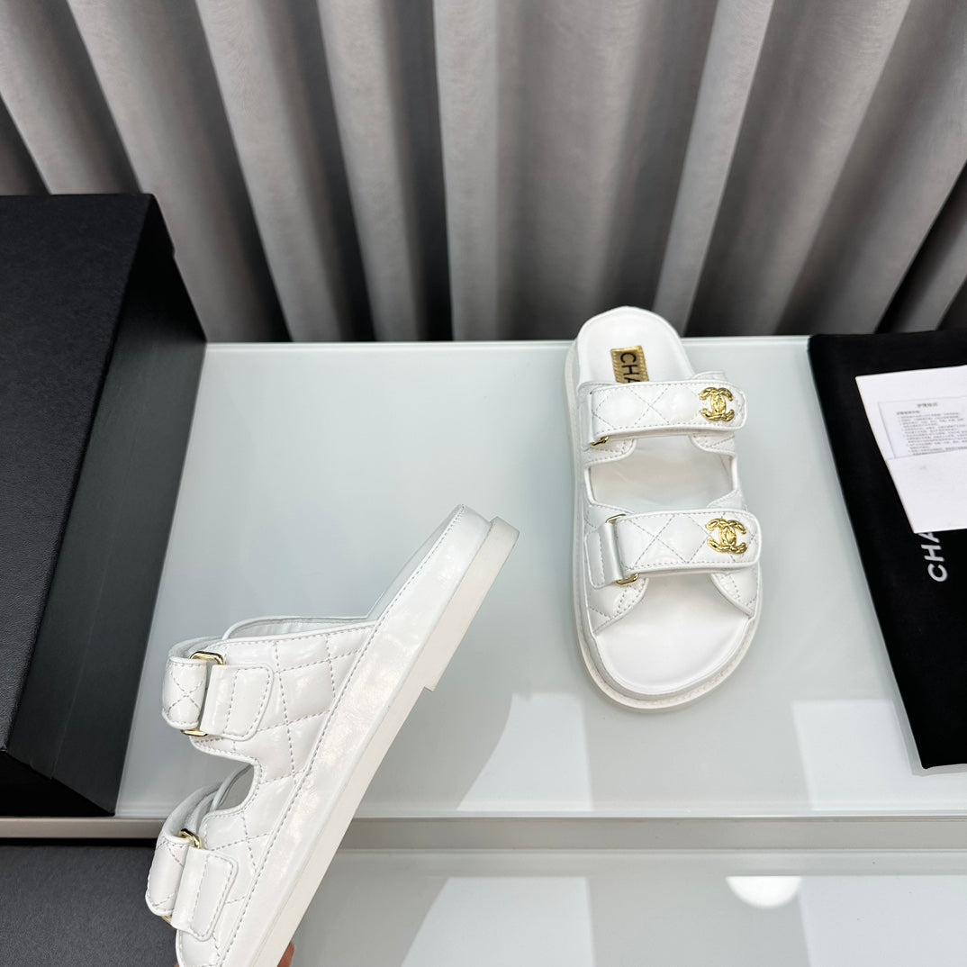 CHANEL dad sandals white patent lambskin mules